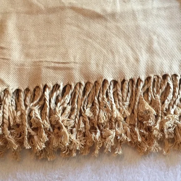 Coldwater Creek woman’s large tan scarf wrap w/embroidered scroll work & fringe - Picture 5 of 6